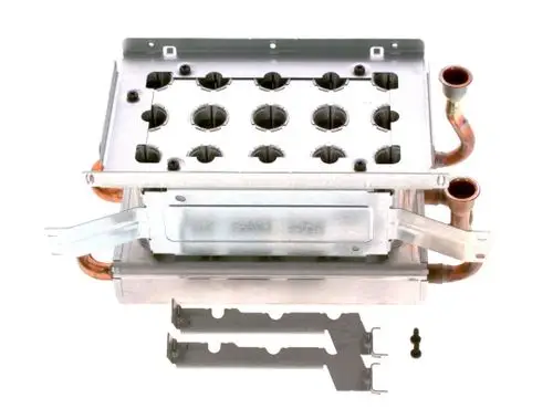 BOSCH Brenner mit mehreren Anschlussrohren, einem flachen Gehäuse und Befestigungselementen, geeignet für verschiedene Anwendungen in Heizsystemen.